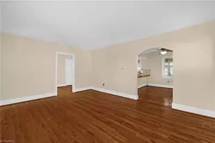 916 Forest St, Reidsville, NC 27320 - Photo 6