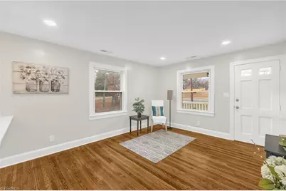 800 Essex Road, Winston-Salem, NC 27105 - Photo 6