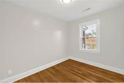800 Essex Road, Winston-Salem, NC 27105 - Photo 16