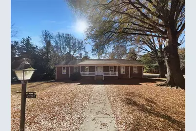 2297 Lakeview Terrace, Burlington, NC 27215 - Photo 1