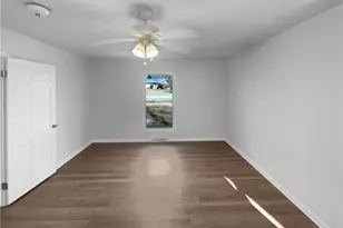 2297 Lakeview Terrace, Burlington, NC 27215 - Photo 4