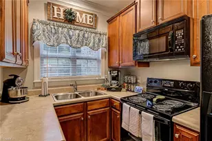 1202 Southlake Ct, Lexington, NC 27295 - Photo 12