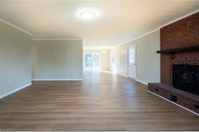 955 Lyndon Lane, Haw River, NC 27258 - Photo 4