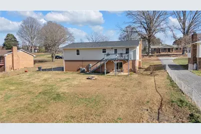 176 Farmbrooke Lane, Winston-Salem, NC 27127 - Photo 4