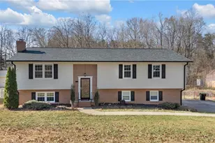 176 Farmbrooke Ln, Winston-Salem, NC 27127 - Photo 2