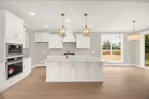 8204 Pyramid Dr, Summerfield, NC 27358 - Photo 6