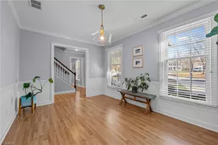 5604 Cedar Bluff Ct, Greensboro, NC 27407 - Photo 8