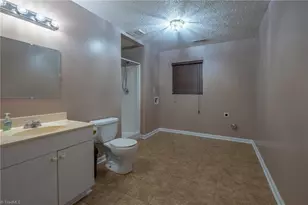 4647 Ogburn Ave, Winston-Salem, NC 27105 - Photo 18