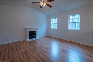 4647 Ogburn Ave, Winston-Salem, NC 27105 - Photo 4