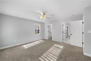 6751 Fairwood Ct, Clemmons, NC 27012 - Photo 12