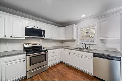 6751 Fairwood Court, Clemmons, NC 27012 - Photo 8