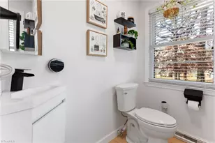 138 Devonway St, Eden, NC 27288 - Photo 10