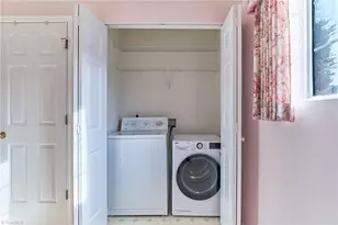 2625 Stratford Lake Rd, Winston-Salem, NC 27103 - Photo 16