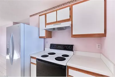 2625 Stratford Lake Road, Winston-Salem, NC 27103 - Photo 12