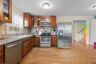 3107 Beaconwood Dr, Greensboro, NC 27455 - Photo 22