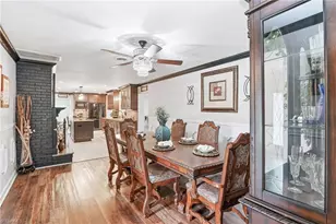 1806 Sharpe Rd, Greensboro, NC 27406 - Photo 18