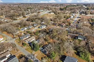 612 Willard St, Greensboro, NC 27405 - Photo 36