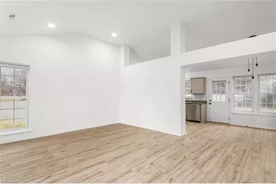 111 W Butler Avenue, Liberty, NC 27298 - Photo 8