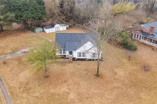 111 W Butler Ave, Liberty, NC 27298 - Photo 28