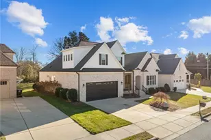 1421 Bethany Dr, Greensboro, NC 27455 - Photo 46