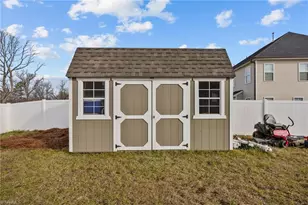 1976 Channel St, Graham, NC 27253 - Photo 42