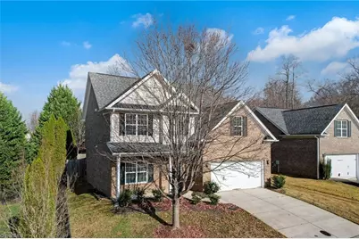 628 Woodlake Park Drive, Kernersville, NC 27284 - Photo 2