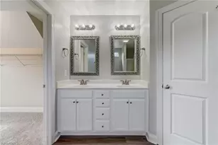 628 Woodlake Park Dr, Kernersville, NC 27284 - Photo 18