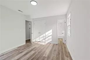 4811 Chaucer Dr, Greensboro, NC 27407 - Photo 20