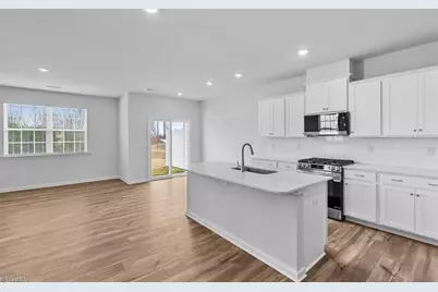 1834 Pheasant Trace Circle, Kernersville, NC 27284 - Photo 8