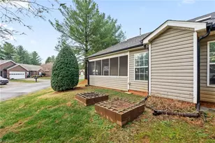 166 Wyndham Ct, High Point, NC 27265 - Photo 32