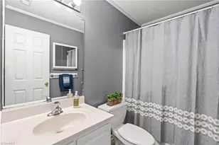 166 Wyndham Ct, High Point, NC 27265 - Photo 22