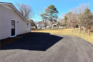 113 Ravenwood Ct, King, NC 27021 - Photo 4