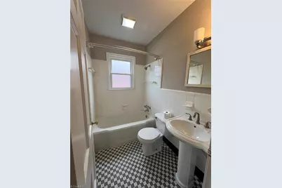 1011 W Wendover Avenue, Greensboro, NC 27408 - Photo 10