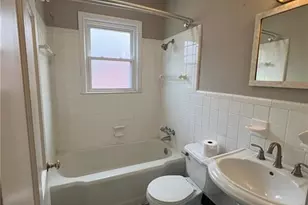 1011 W Wendover Ave, Greensboro, NC 27408 - Photo 10