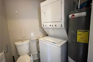 1011 W Wendover Ave, Greensboro, NC 27408 - Photo 8