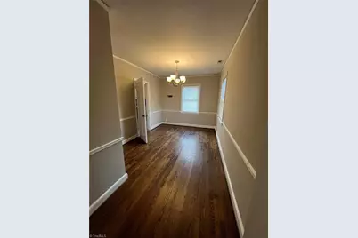 1011 W Wendover Avenue, Greensboro, NC 27408 - Photo 14
