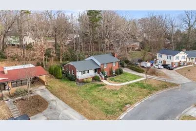 929 Walton Court, Asheboro, NC 27203 - Photo 2