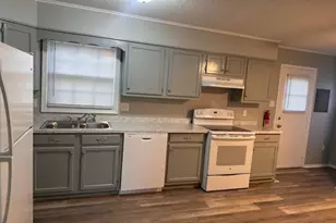 2030 Willow Rd, Greensboro, NC 27406 - Photo 6