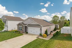 6919 Quarter Horse Dr, Trinity, NC 27370 - Photo 2