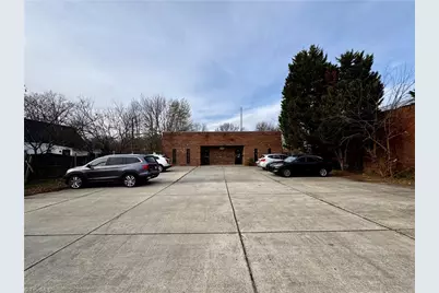 808 W English Road, High Point, NC 27262 - Photo 2