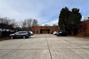 808 W English Rd, High Point, NC 27262 - Photo 2