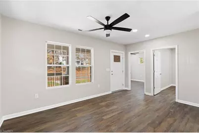 2521 Greenway Avenue, Winston-Salem, NC 27105 - Photo 8