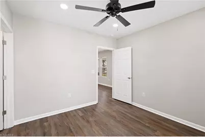 2521 Greenway Avenue, Winston-Salem, NC 27105 - Photo 20