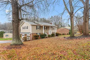 4608 Sun Valley Ln, Kernersville, NC 27284 - Photo 2