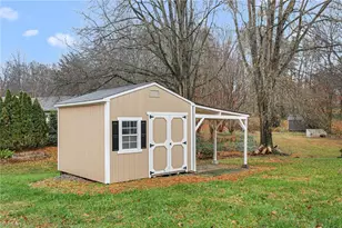 4608 Sun Valley Ln, Kernersville, NC 27284 - Photo 36