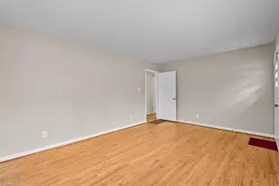 2107 Carpenter St, Greensboro, NC 27403 - Photo 6