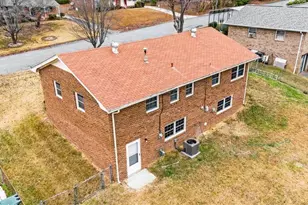 2107 Carpenter St, Greensboro, NC 27403 - Photo 36