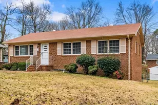 2107 Carpenter St, Greensboro, NC 27403 - Photo 4