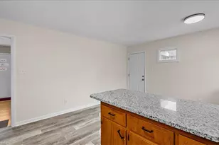 2107 Carpenter St, Greensboro, NC 27403 - Photo 12