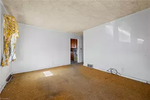 1307 Fairview St, Greensboro, NC 27405 - Photo 6